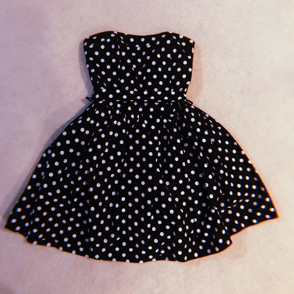 Dresses & Skirts - • p o l k a  d o t  m i n i  d r e s s •